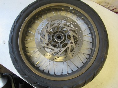Cagiva Gran Canyon 900 (2) EZ00 Vorderrad Speichen Felge Bremsscheiben