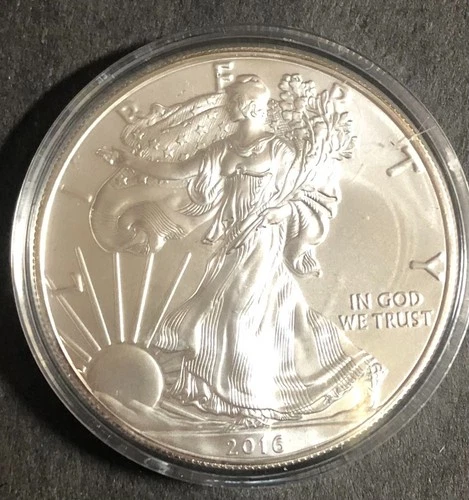 2016 American Silver Eagle 1 Oz Brilliant Uncirculated / Untouched in Capsule