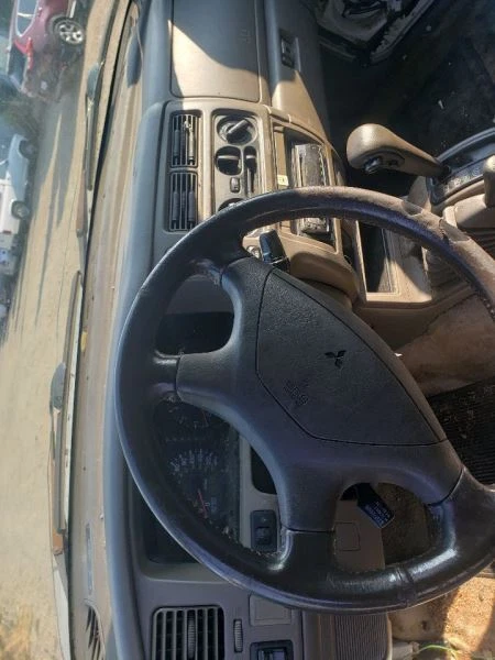 Speedometer Head Only Fits 97 MONTERO SPORT 1146395 - Image 4 of 4