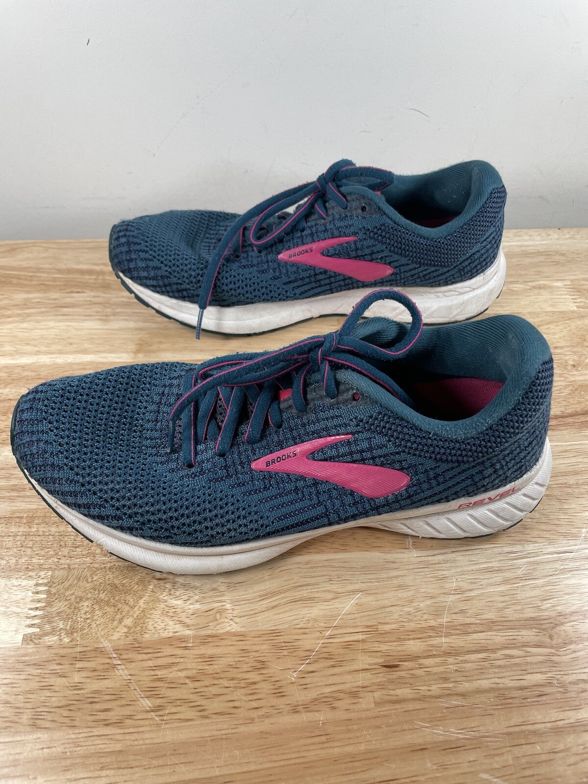 Size 9 Brooks Revel 3 Blue 1203021B490 for sale online eBay