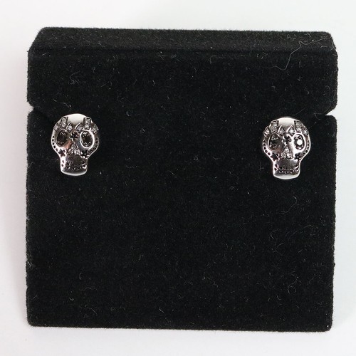Disney Coco Sterling Silver Black & White Diamonds Sugar Skull Necklace Earrings - Picture 3 of 6