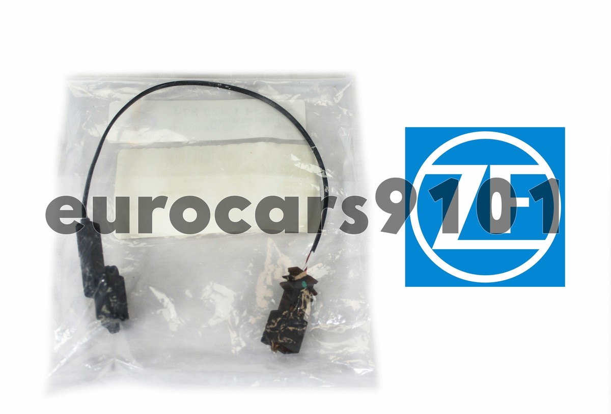 リリー Fuel Filter 4668930 4626336 for Hitachi Excavator ZX27U-2