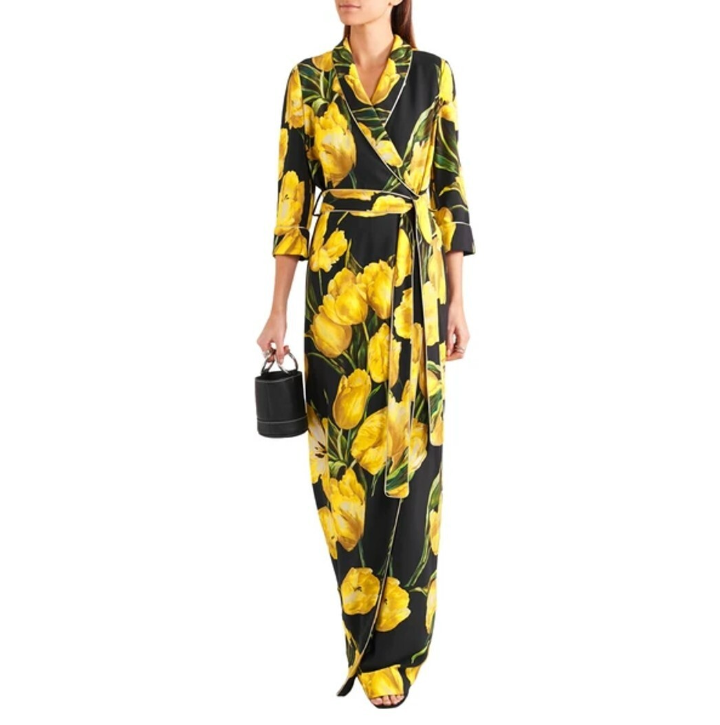 AUTH Dolce & Gabbana yellow tulips floral printed black AUTH Dolce & Gabbana yellow tulips floral printed black