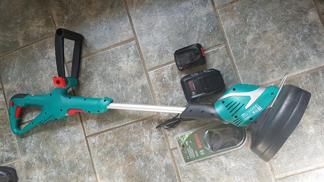 bosch rasentrimmer akku 18v test