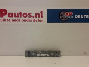 Antennenverstärker Audi Q7 4L 4L0035225J P10598136