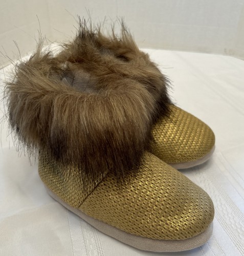 KENSIE GIRL Bedroom Shoes Gold Faux Fur Trim Booties Slippers Girls Sz 11 - 12 - Picture 16 of 16