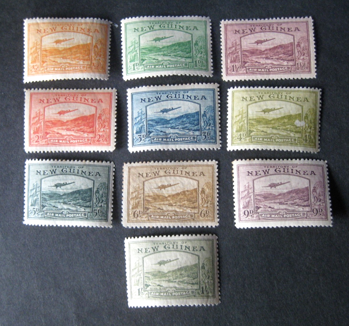 Foto 1 di 9