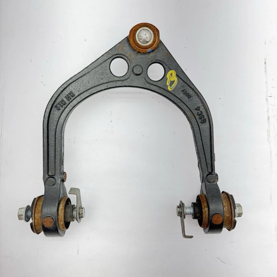 2015 - 2023 DODGE CHALLENGER FRONT RIGHT SIDE SUSPENSION UPPER CONTROL ARM OEM - Image 2 of 4