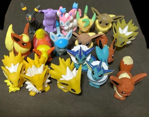 Pokemon Kinder Fingerpuppe Figur Set 17 Eeveelutions Vaporeon Jolteon transparent