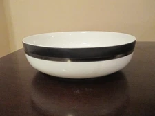 Mikasa Pivotal Ben Seibel Montina SERVING BOWL 5023 Black Silver 8" VTG