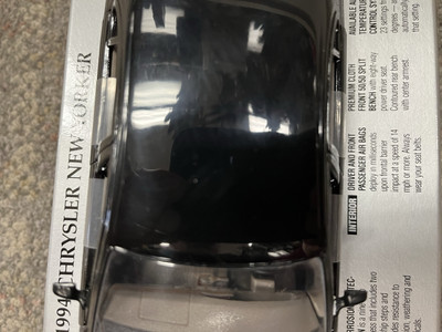 BROOKFIELD COLLECTORS GUILD 1/24 1994 CHRYSLER NEW YORKER DIECAST