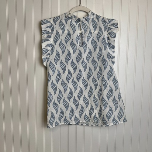 THML blue botanical lightweight flutter sleeve blouse size large D3 - Picture 5 of 5