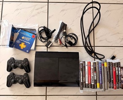Sony PlayStation 3 Super Slim 500GB schwarz + 2 Controller + 16 Spiele