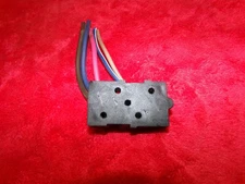 70S GM CADILLAC CHEVY BUICK OLDS  POWER WINDOW SWITCH PIGTAIL CONNECTOR PLUG ..