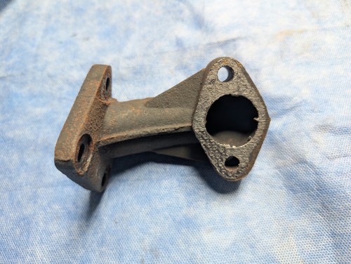 BRIGGS STRATTON # 799796 EXHAUST MANIFOLD * USED * CLEAN * - Picture 3 of 6