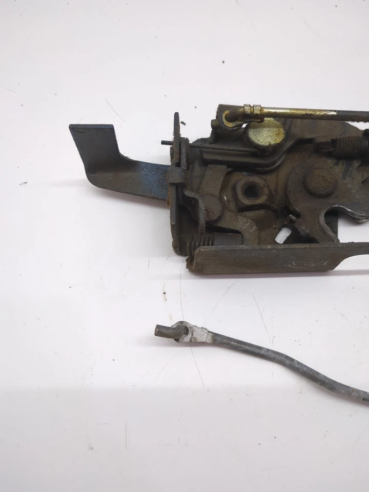 Chevrolet GMC G10 G20 G30 1971-1996 furgoneta LH conductor pestillo puerta delantera Foto 2 de 4