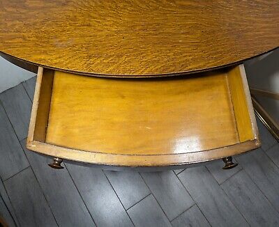 Antique Quartersawn Tiger Oak Wood Oval Library Desk Antique Quartersawn Tiger Oak Wood Oval Library Desk