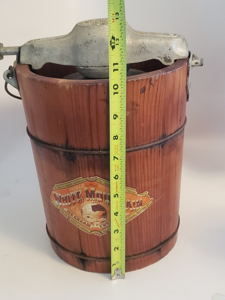 Vintage White Mountain Wood Hand Crank 2 QT Ice Cream Freezer Maker USA