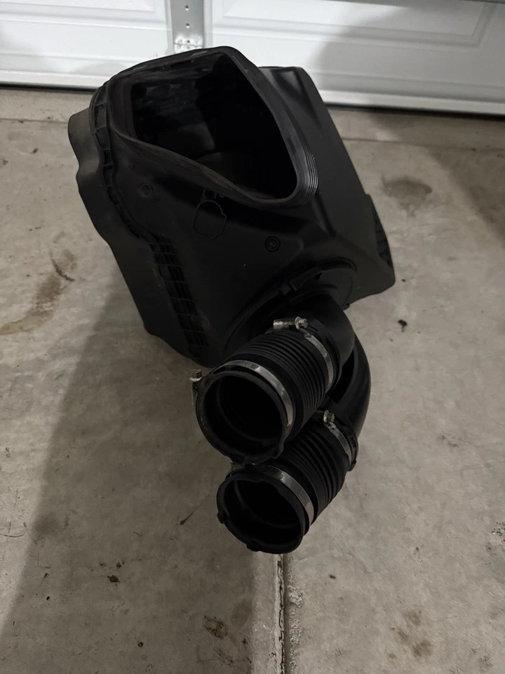 Caja filtro aire audi rs7 rs6 2014-2018 4g0133836af Foto 3 de 4