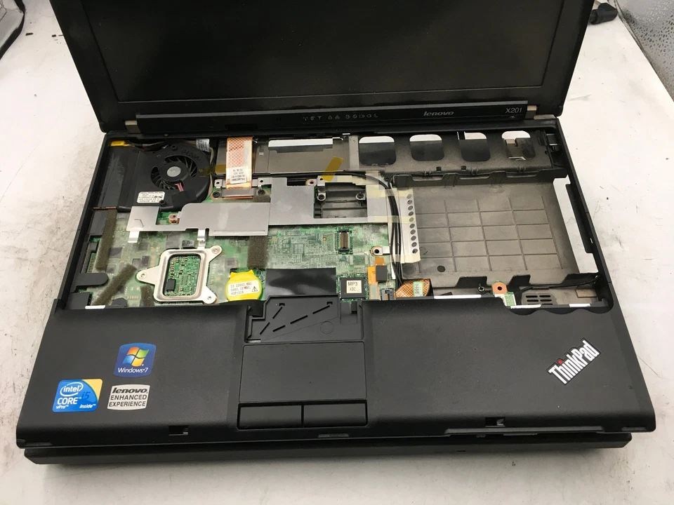 LENOVO THINKPAD X201 - LOT OF 2 - FOR PARTS - INTEL CORE I5 520M - NO RAM - BB - Image 4 of 4