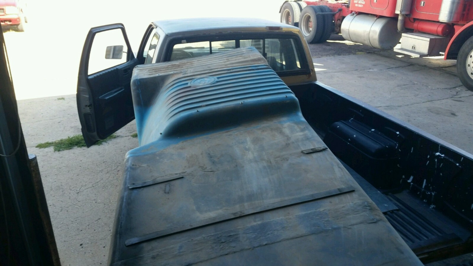 Picture 2 of 3