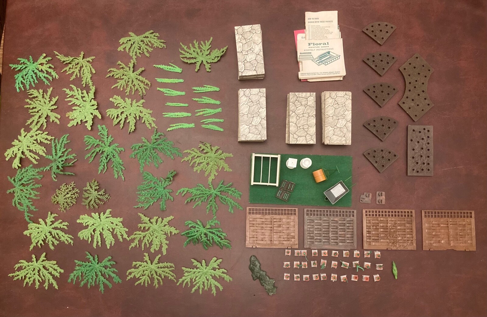 Vintage 1960s Britains Floral Garden Job Lot inc 41x Crazy Paving