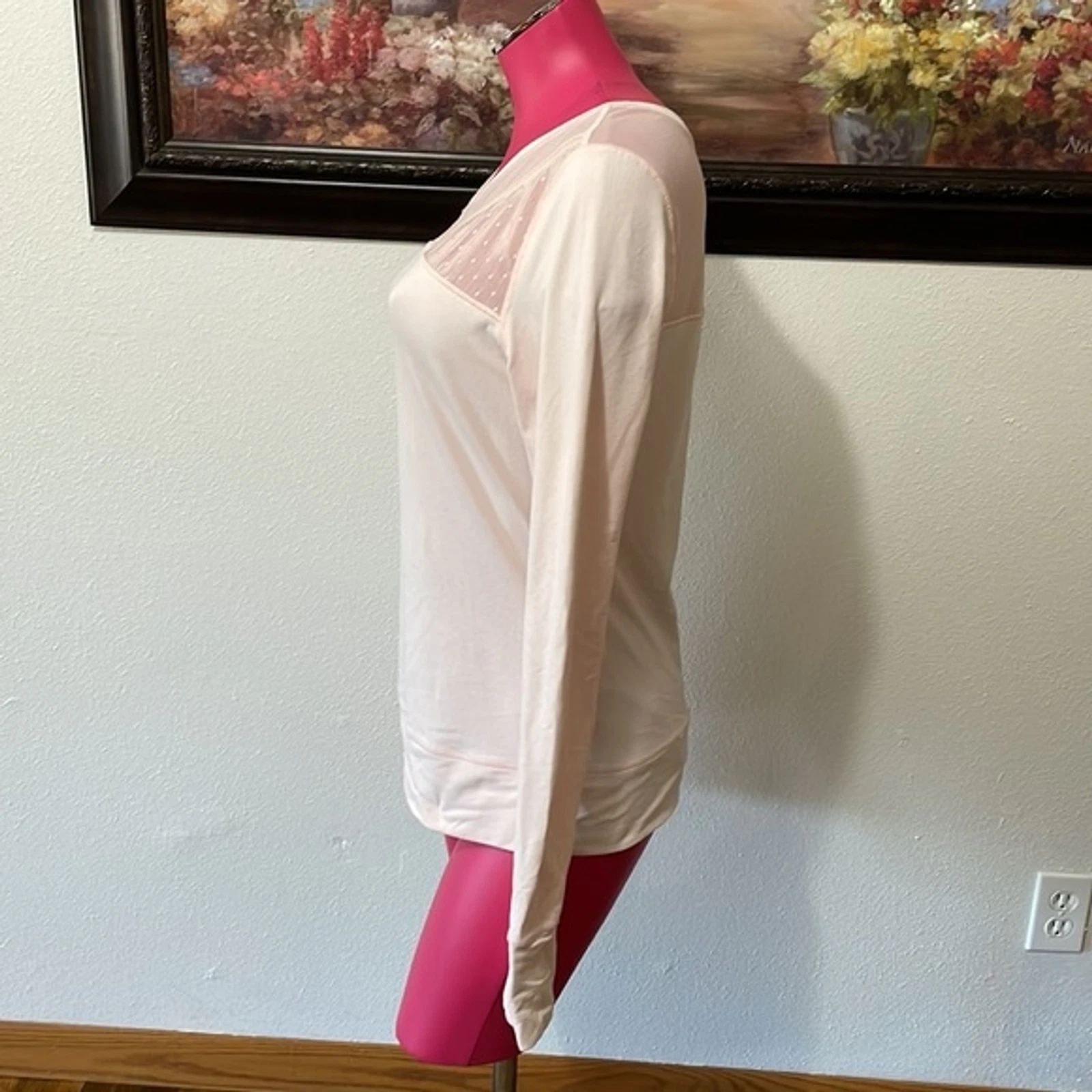 lululemon just breathe long sleeve parfait mesh thumb holes soft stretch shirt
