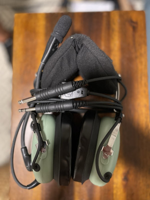 はな　航空用ヘッドセット　David Clark【USED】 Amazon.com: David Clark H10-13.4 Aviation Headset : Electronics