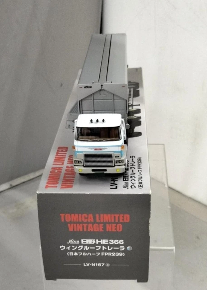 Tomica Vintage Neo LV-N167 1/64 Hino HE366 Wing Roof Trailer - Image 4 of 4