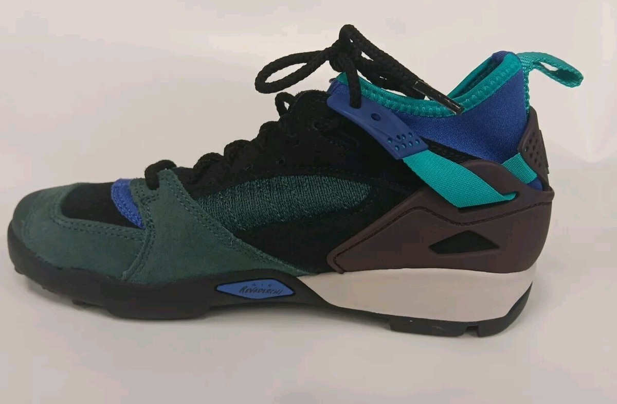 NEW NIKE AIR REVADERCHI BLACK JADE FADED SPRUCE SIZE 4.5 AR0479 