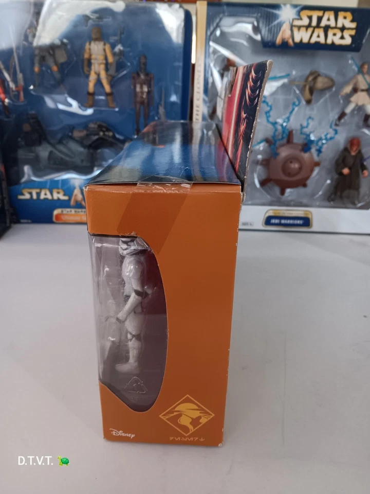 Star Wars Force Awakens Desert Assault Walker w/ First Order Stormtrooper 3 3/4" - Image 2 of 4