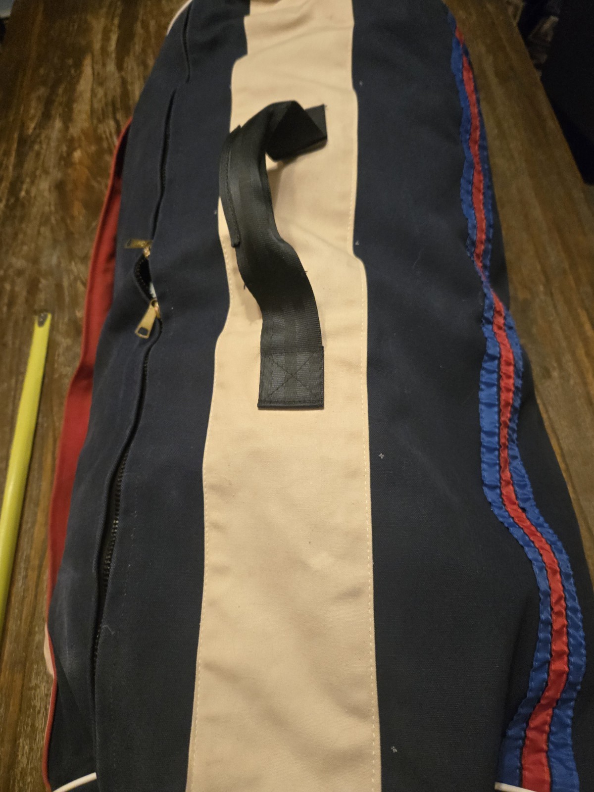Picture 11 of 24