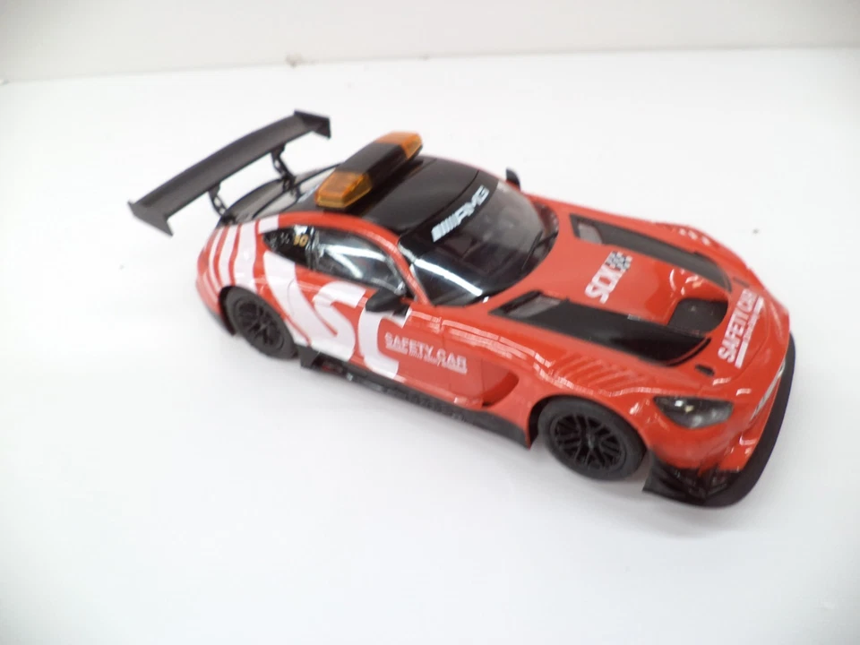 SCX Digital Advance 1/32 slot car, Mercedes AMG GTS Safety Car - Image 2 of 4