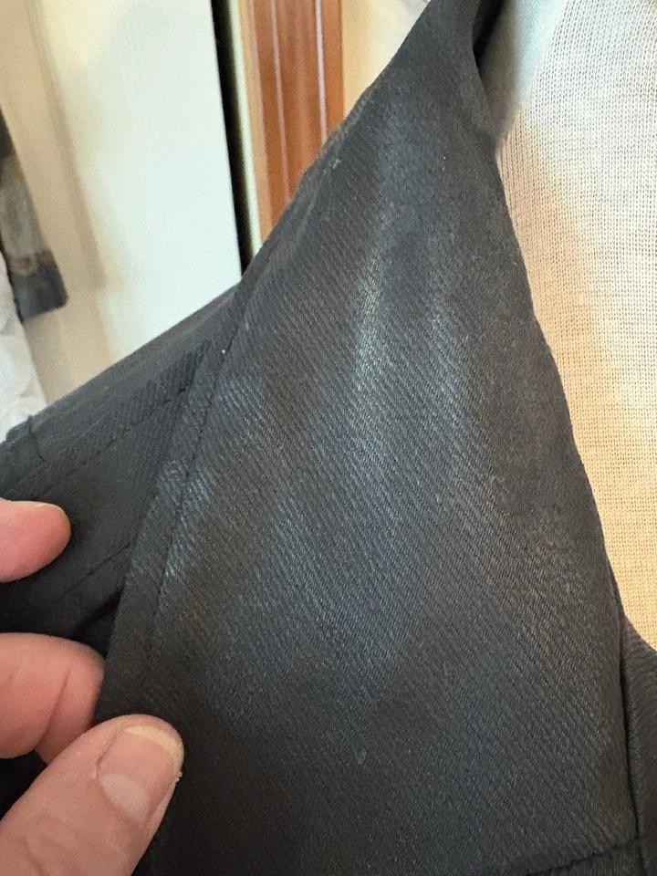 CHAQUETA MOTO VERDADERA RELIGIÓN! Negro TALLA MEDIANA... ¡ajuste ajustado! Foto 3 de 4