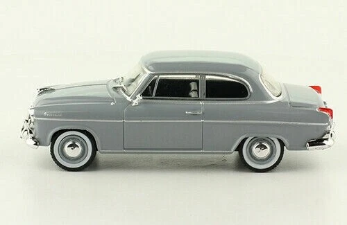 Borgward Isabella 1961 Rare Argentina Diecast Car Scale 1:43 New + Magazine - Image 2 of 2