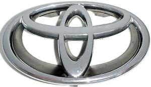 97 98 99 00 01 Toyota Camry Front Grille Chrome Emblem Badge Sign Logo OEM