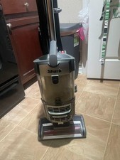 SHARK UV730 NAVIGATOR LIFT-AWAY UPRIGHT VACUUM, SHARK - GRAY/BLACK