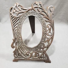Vtg Ornate Picture Frame Carved Wood Fretwork 6x9 Oval Easel Art Nouveau Decor
