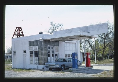 Photo:Gas station, Irrigon, Oregon
