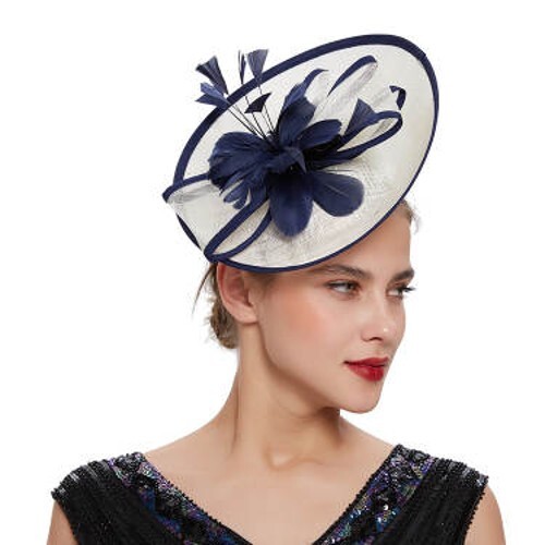 STUNNING NAVY & CREAM SINAMAY FASCINATOR WITH FEATHERS, HEADBAND, SPRING RACING - Photo 1 sur 3