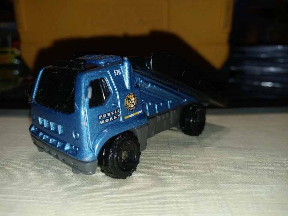 Matchbox Carrier Rollback, Obras Públicas, Azul, Suelto, 1/64 Foto 4 de 4
