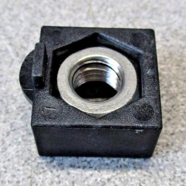 CARCASA TUERCA CUERPO SEA-DOO GTI GTS GTX XT-P 4TEC NOS/OEM 269500808 / 269501387 Foto 2 de 3