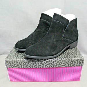 1 inch black booties