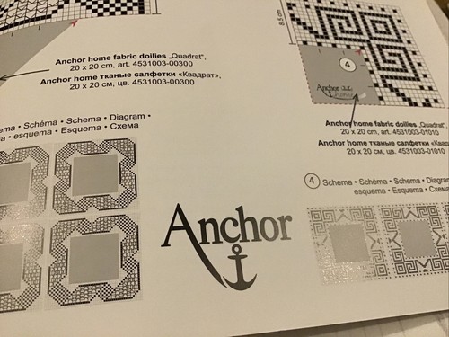 Libretto modello centrini all'uncinetto creativo Anchor. - Foto 6 di 7
