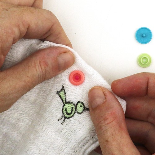 KAM Plastic Snaps: G68 Blossom-Size 20/T5-No Sew Snap Buttons Sewing Light Peach - Picture 7 of 12