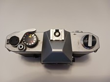 Yashica TL Electro SLR 35mm SLR Film Camera Body Only FOR PARTS ONLY NOT WORKING