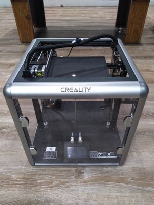 Creality sermoon D1 3d printer. Works if the bed is leveled before each print.