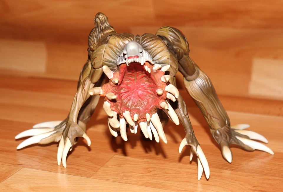 Resident evil 2 William Birkin G3 G4 Action Figure Figur ToyBiz Biohazard - Image 3 of 4