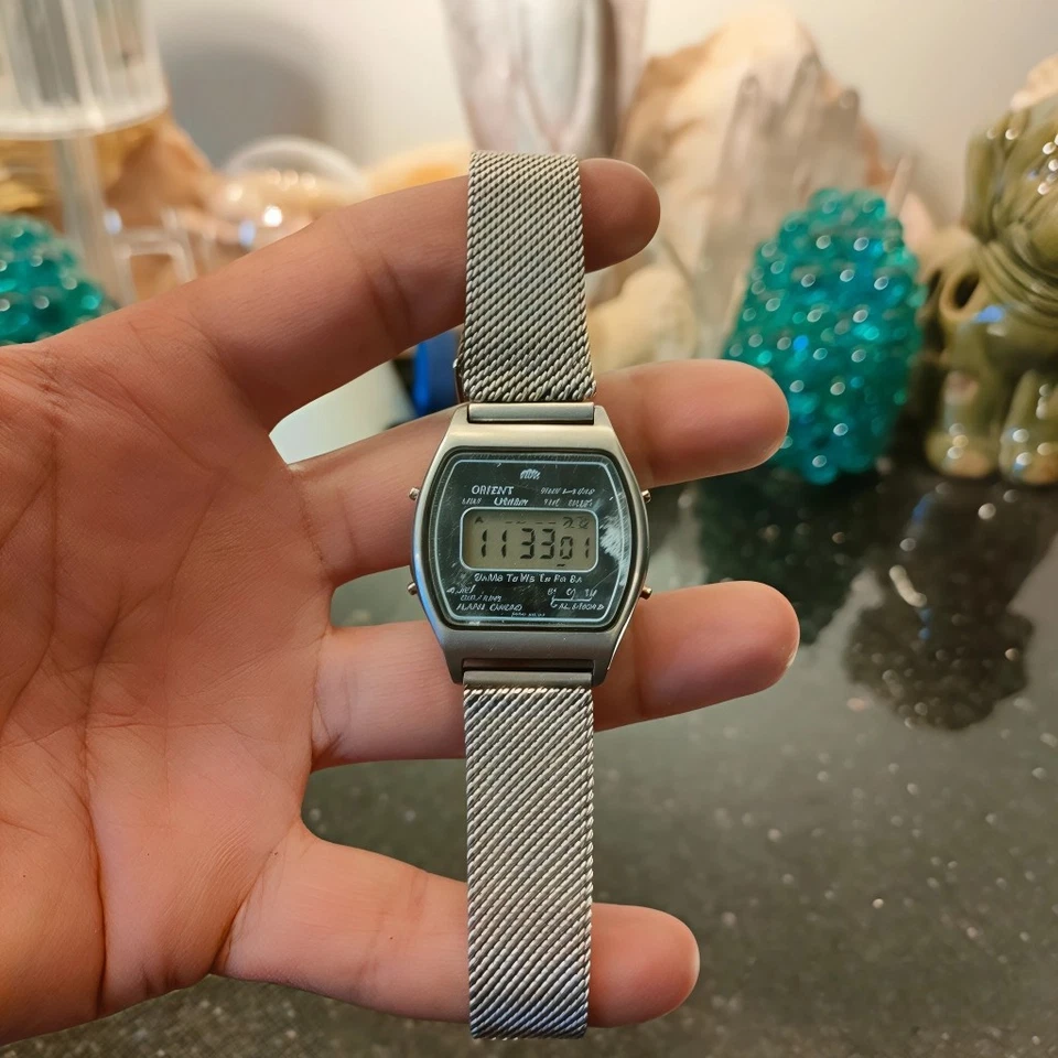 1970s Ultra Rare Vintage Original Digital ORIENT - Image 3 of 4