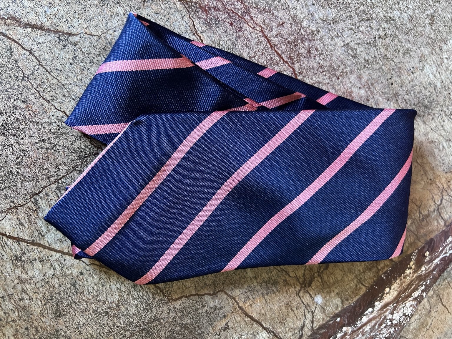 Brooks Brothers Men's Navy Blue Pink Stripe Silk Tie